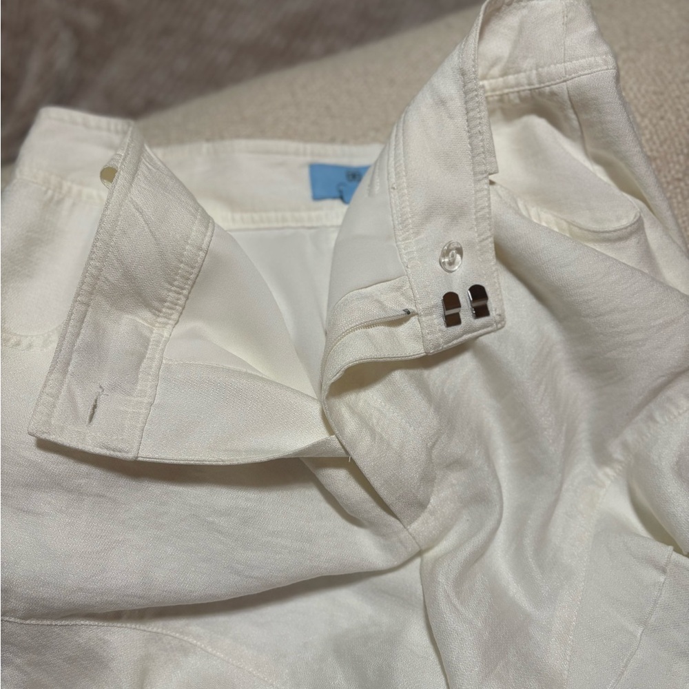 CeCe High Waist White Women's Shorts - Picture 4 of 7